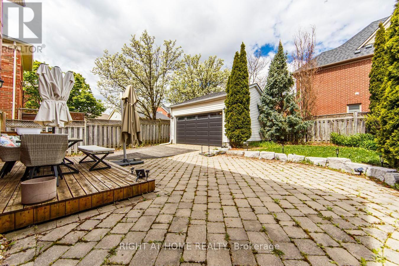 241 Lexington Road, Oakville, Ontario  L6H 6L5 - Photo 42 - W13550674