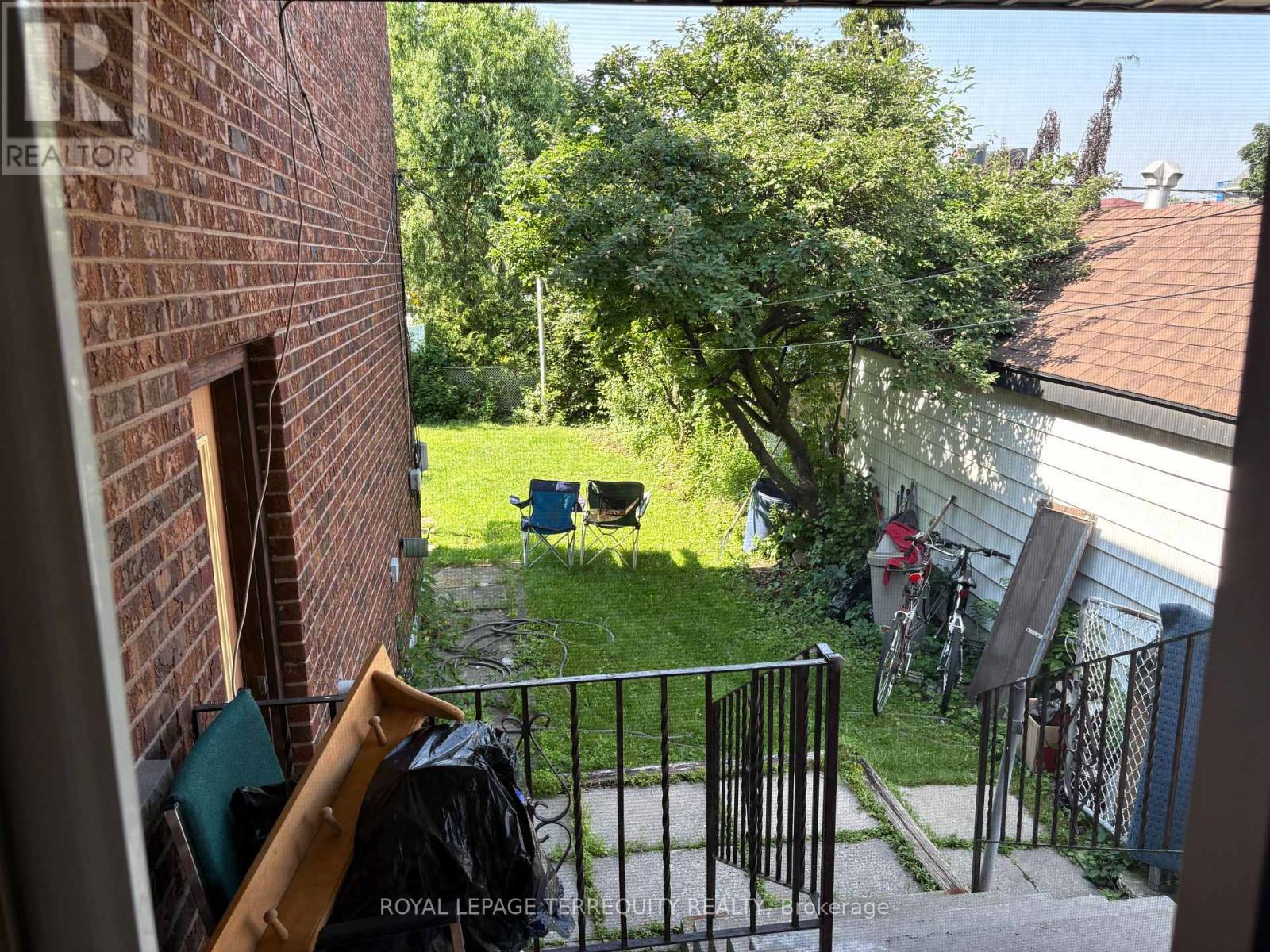 40 Macdonald Street, Toronto, Ontario M8V 1Y4 - Photo 4 - W13560268