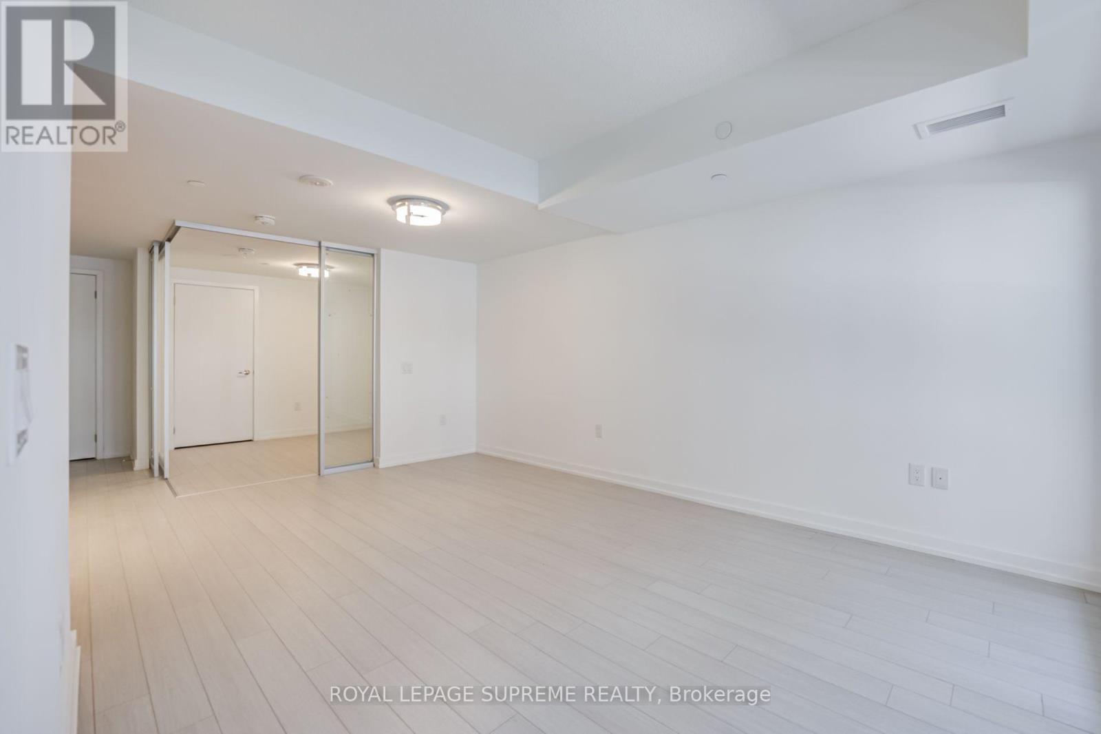 215 - 4010 Eglinton Avenue W, Toronto, Ontario M9A 0G5 - Photo 22 - W13560382