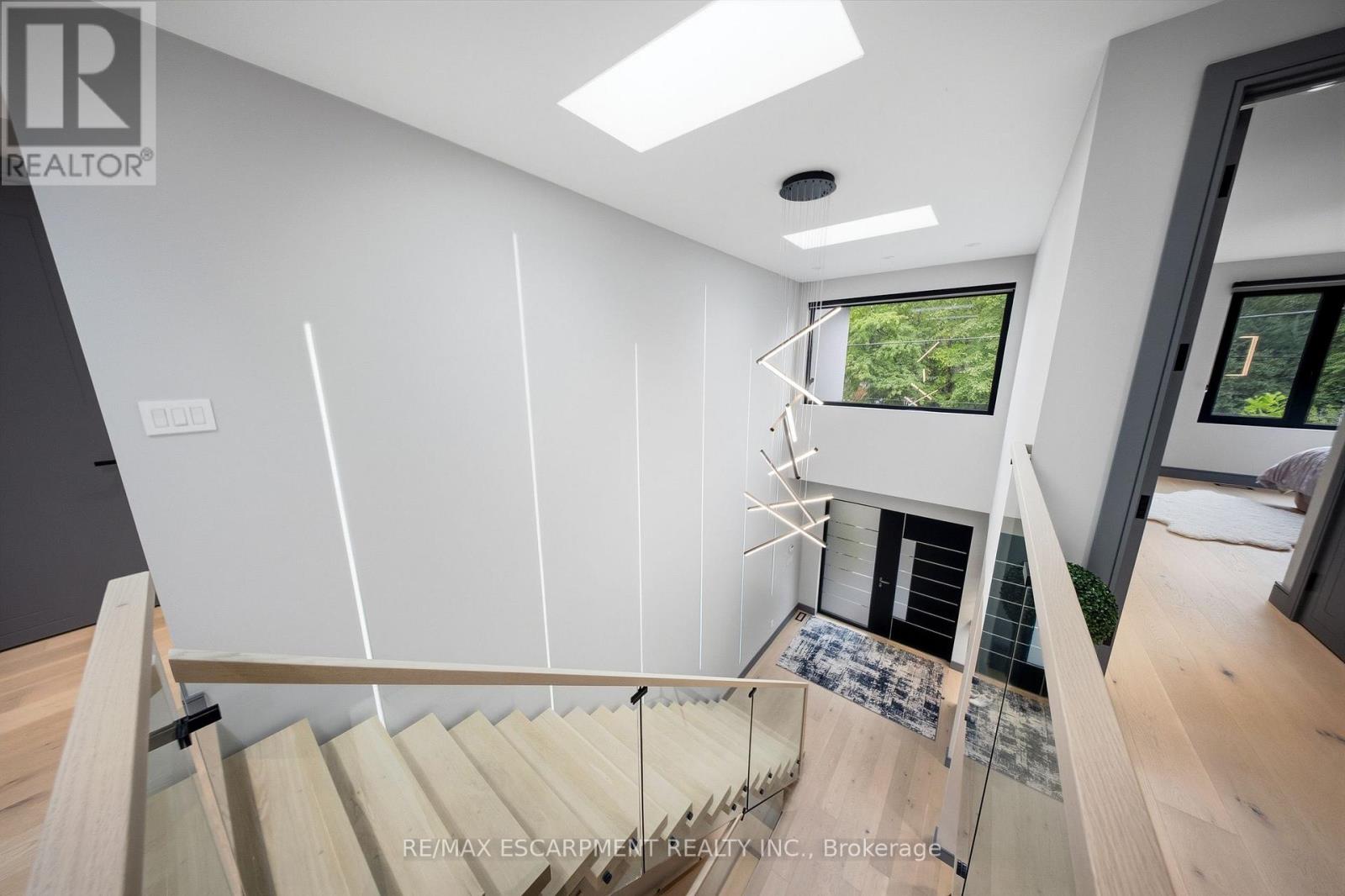 1617 Trotwood Avenue, Mississauga, Ontario  L5G 3Z8 - Photo 18 - W13560388
