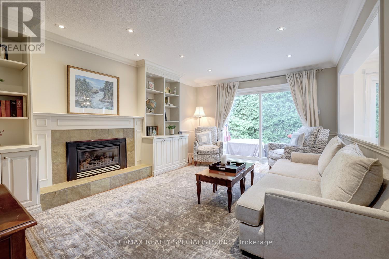 2021 Shawanaga Trail, Mississauga, Ontario  L5H 3Z3 - Photo 19 - W13560456