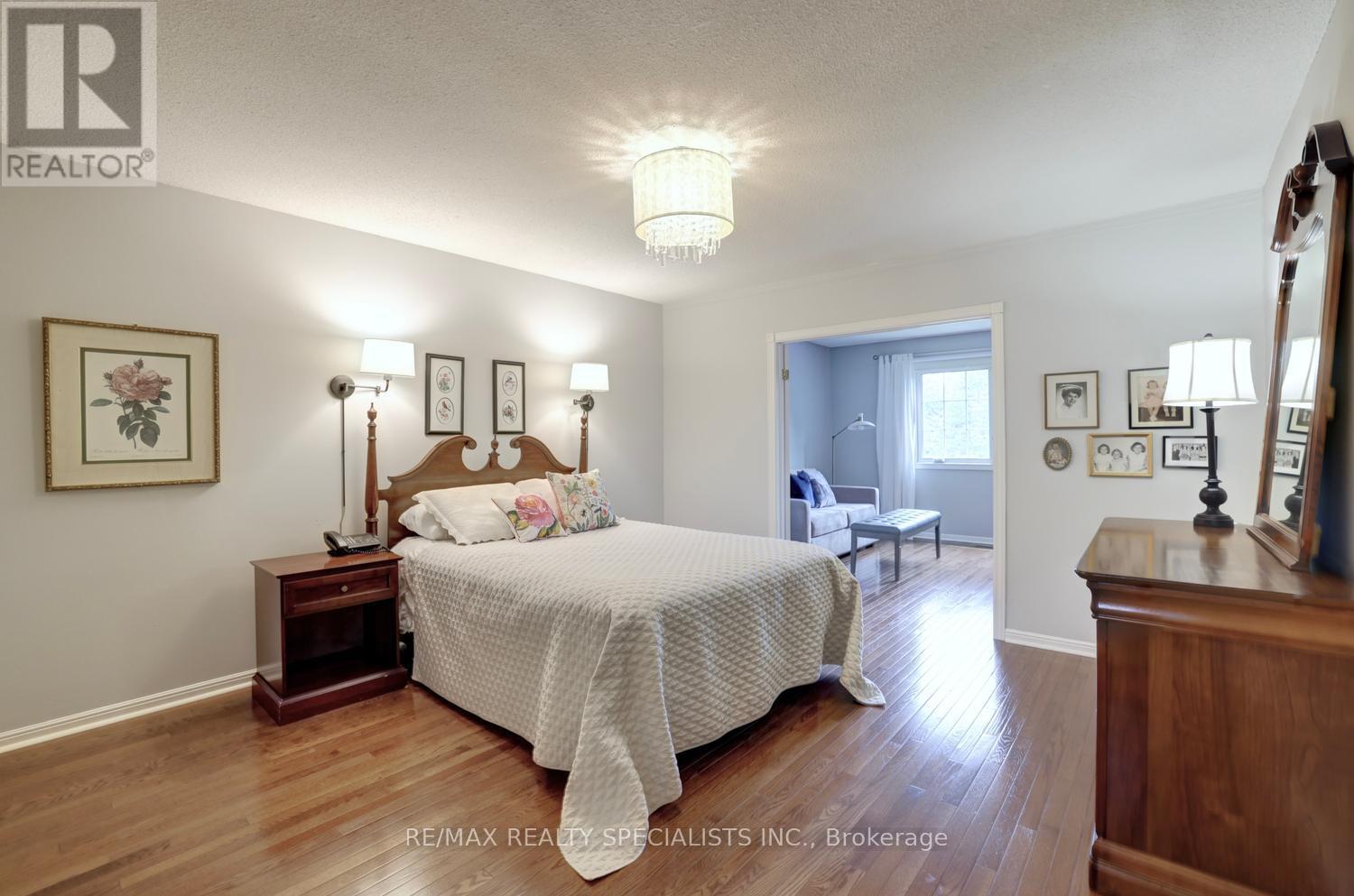 2021 Shawanaga Trail, Mississauga, Ontario  L5H 3Z3 - Photo 25 - W13560456