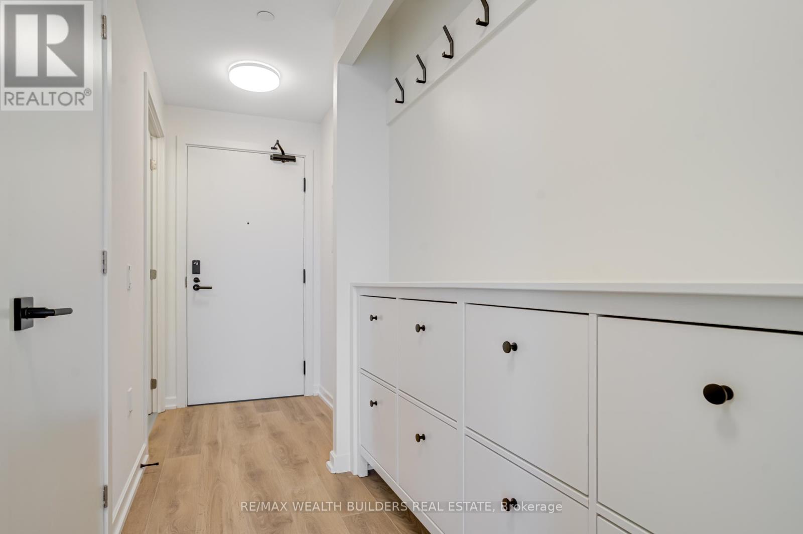 2407 - 1285 Dupont Street, Toronto, Ontario  M6H 0E3 - Photo 16 - W13560512