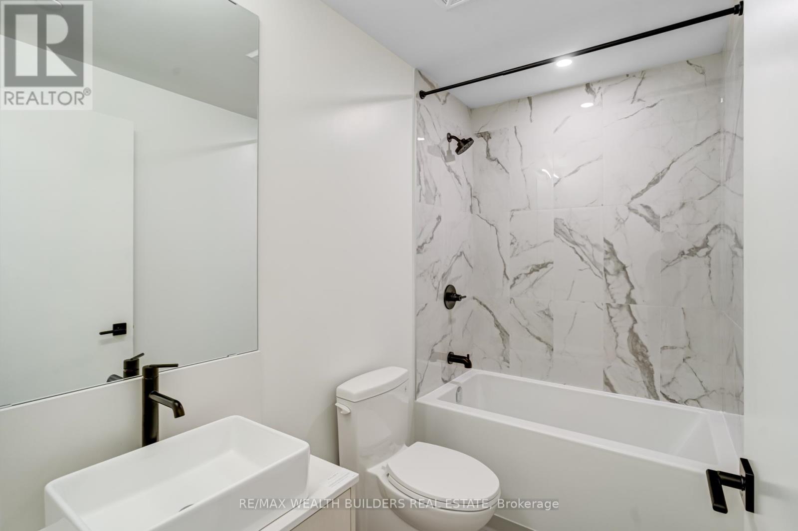 2407 - 1285 Dupont Street, Toronto, Ontario  M6H 0E3 - Photo 20 - W13560512