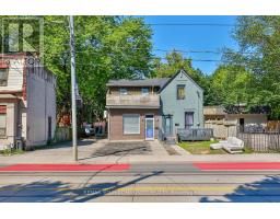 316 DUFFERIN STREET, Toronto, Ontario