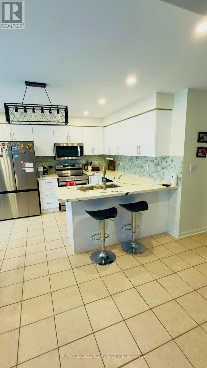 611 Bennett Boulevard, Milton, Ontario  L9T 6B1 - Photo 8 - W13560614