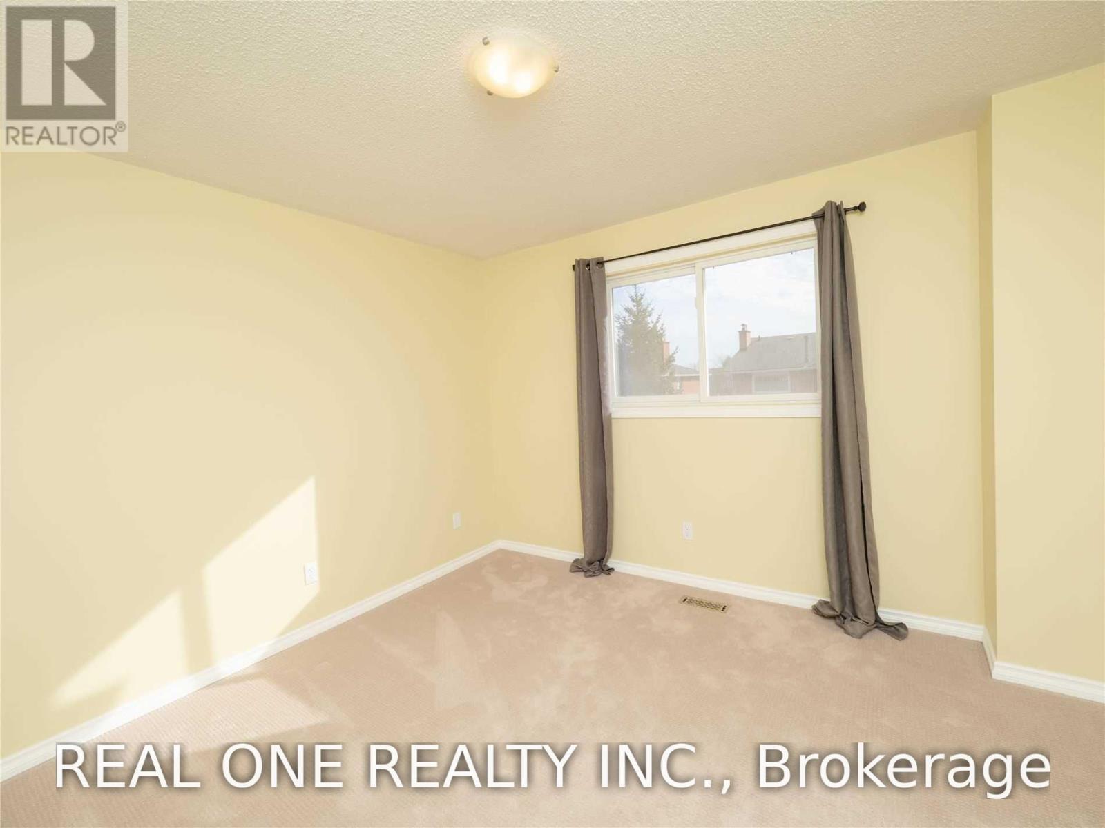 1520 Greenridge Circle, Oakville, Ontario L6M 2J4 - Photo 16 - W13560620
