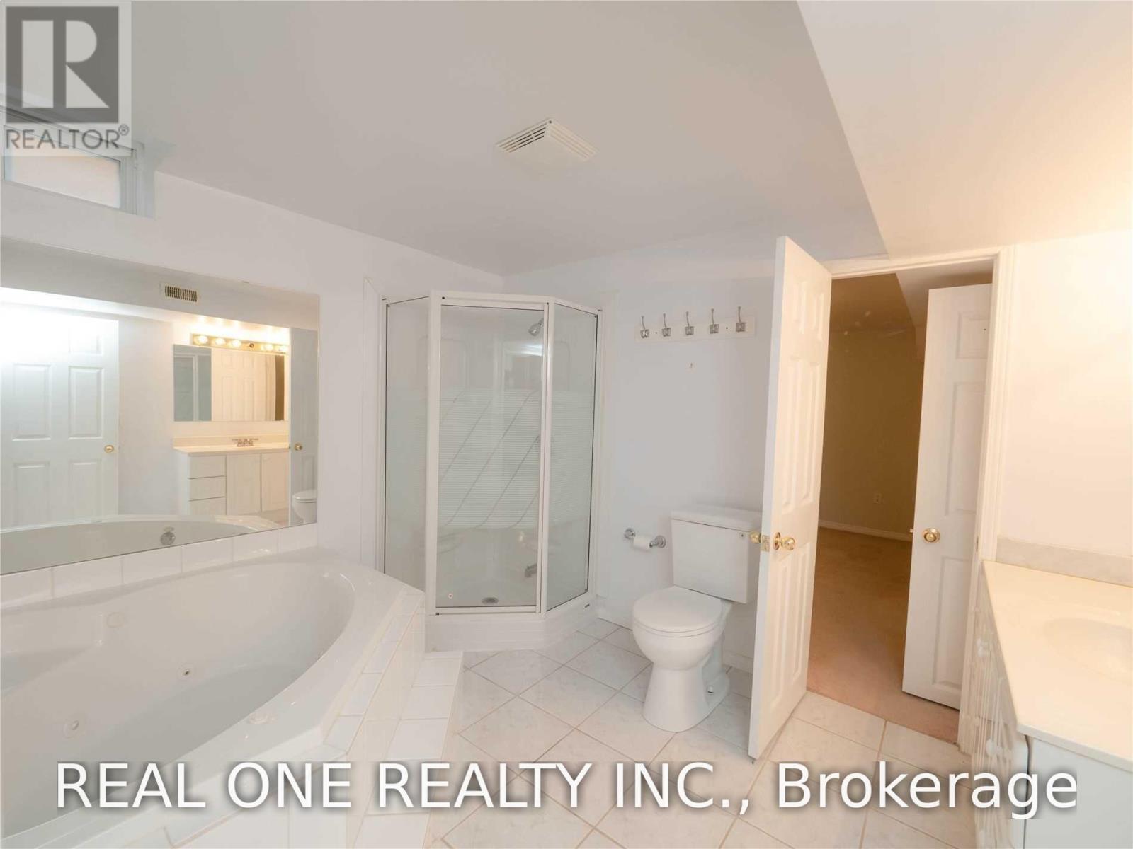 1520 Greenridge Circle, Oakville, Ontario L6M 2J4 - Photo 22 - W13560620