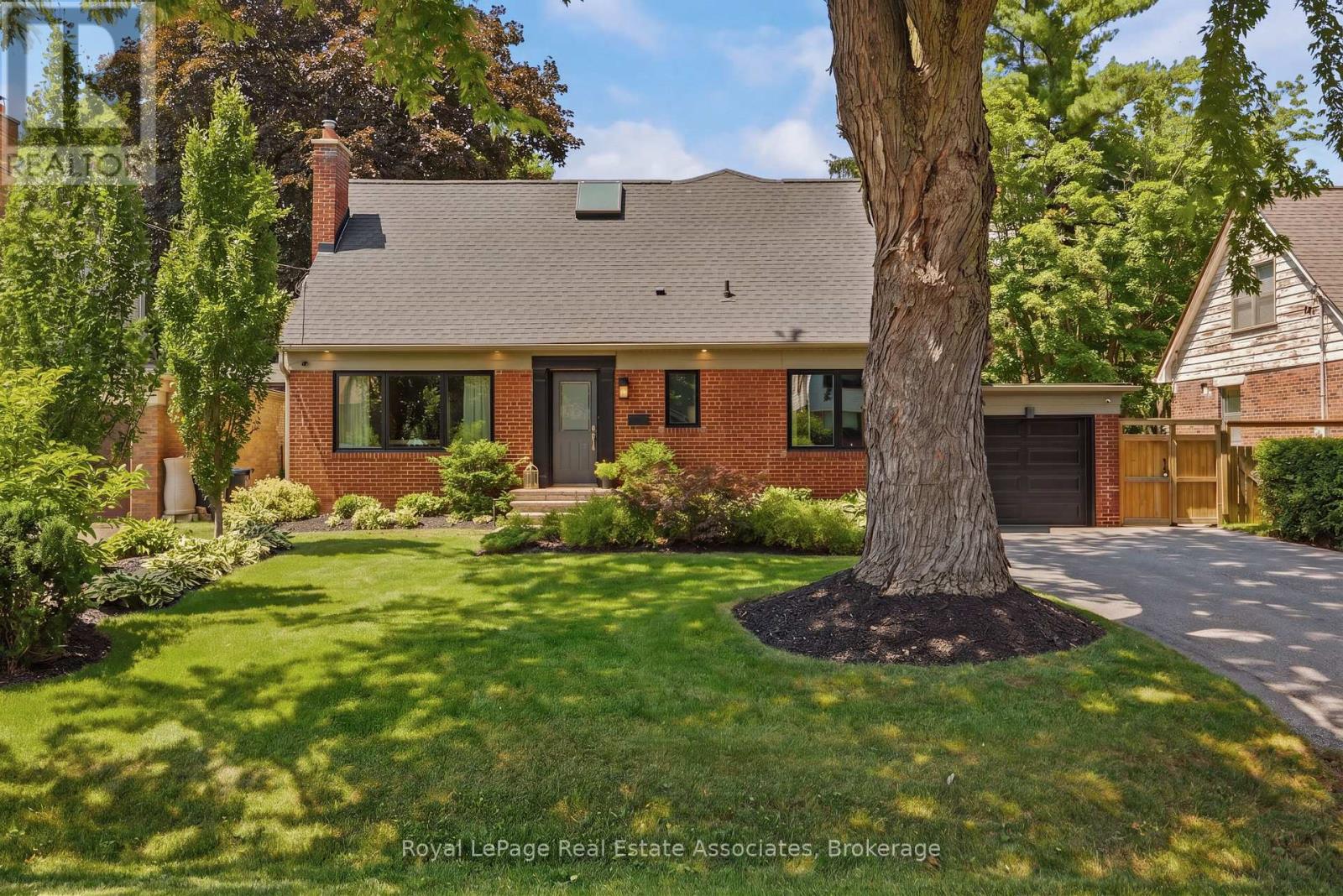 1972 RUSSETT ROAD, Mississauga (Lakeview)