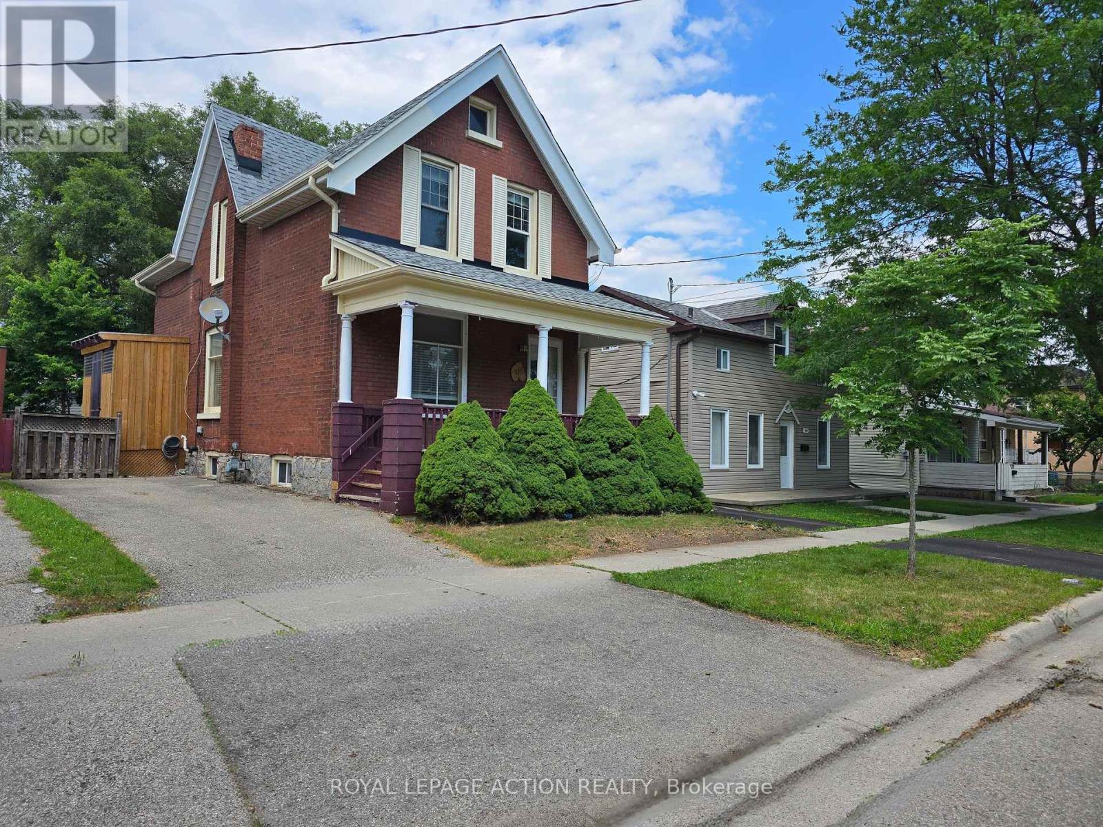 196 Wellington Street, Brantford, Ontario  N3S 3Z2 - Photo 2 - X13558080