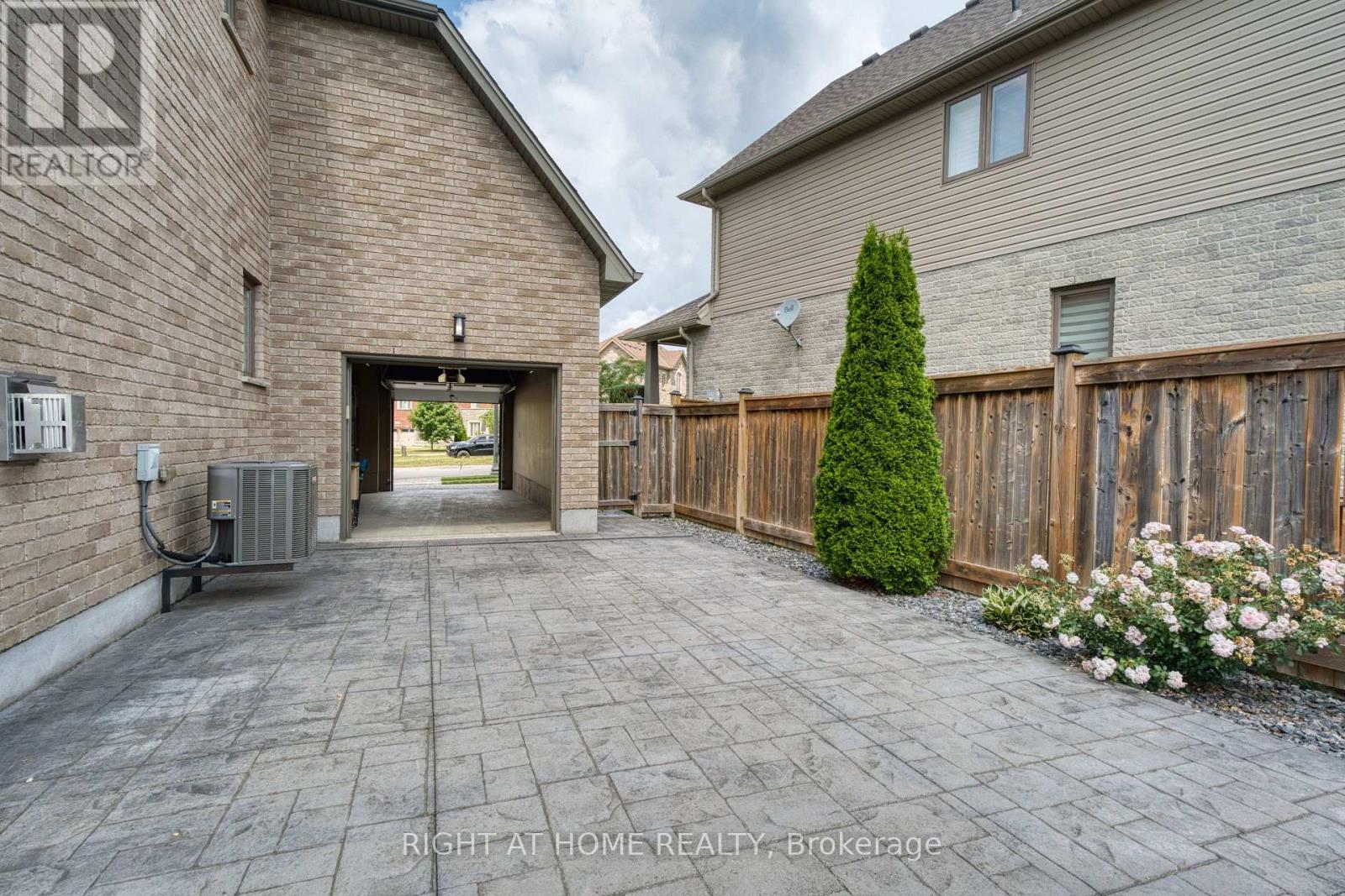 171 Bradwell Chase, London North, Ontario  N6G 0P2 - Photo 36 - X13560610