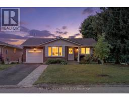 2 NORMANDY COURT, Norfolk, Ontario