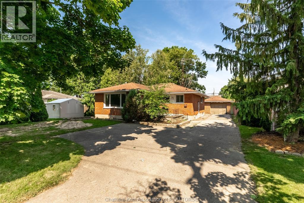 71 McFarlane DRIVE, Chatham