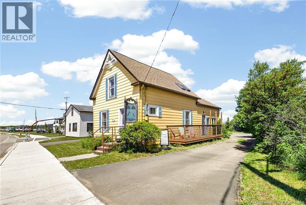 274 Main Street, Shediac, New Brunswick  E4P 2E3 - Photo 3 - NB143926