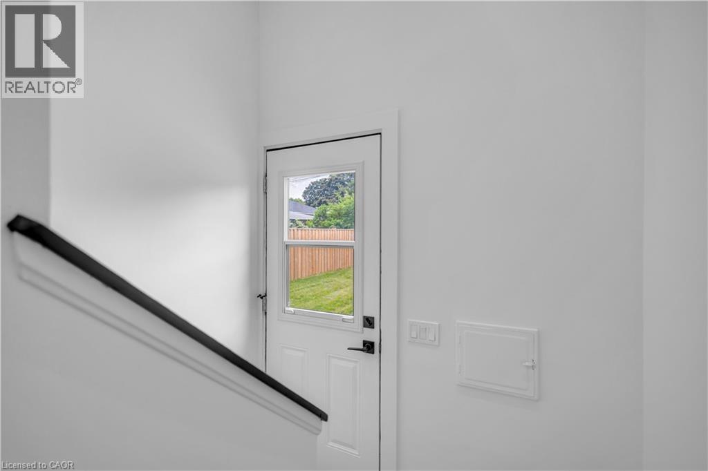 253 Fernwood Crescent, Hamilton, Ontario  L8T 3L7 - Photo 21 - 40845268