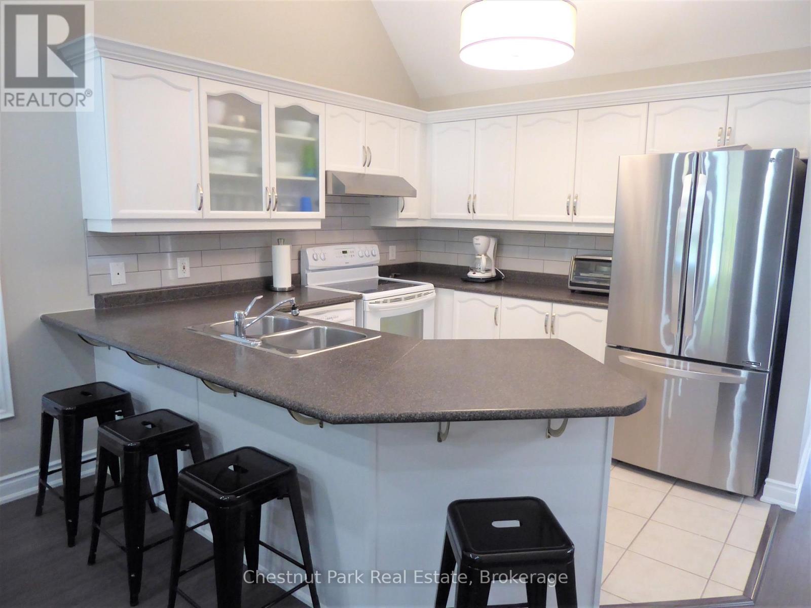 23 Green Briar Drive, Collingwood, Ontario  L9Y 5H9 - Photo 14 - S13560864