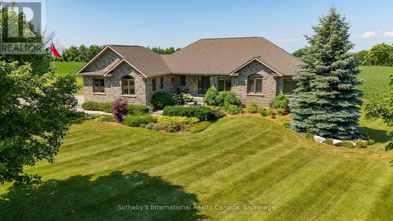 46 Sydenham Trail E, Clearview, Ontario  L0M 1H0 - Photo 40 - S13560868