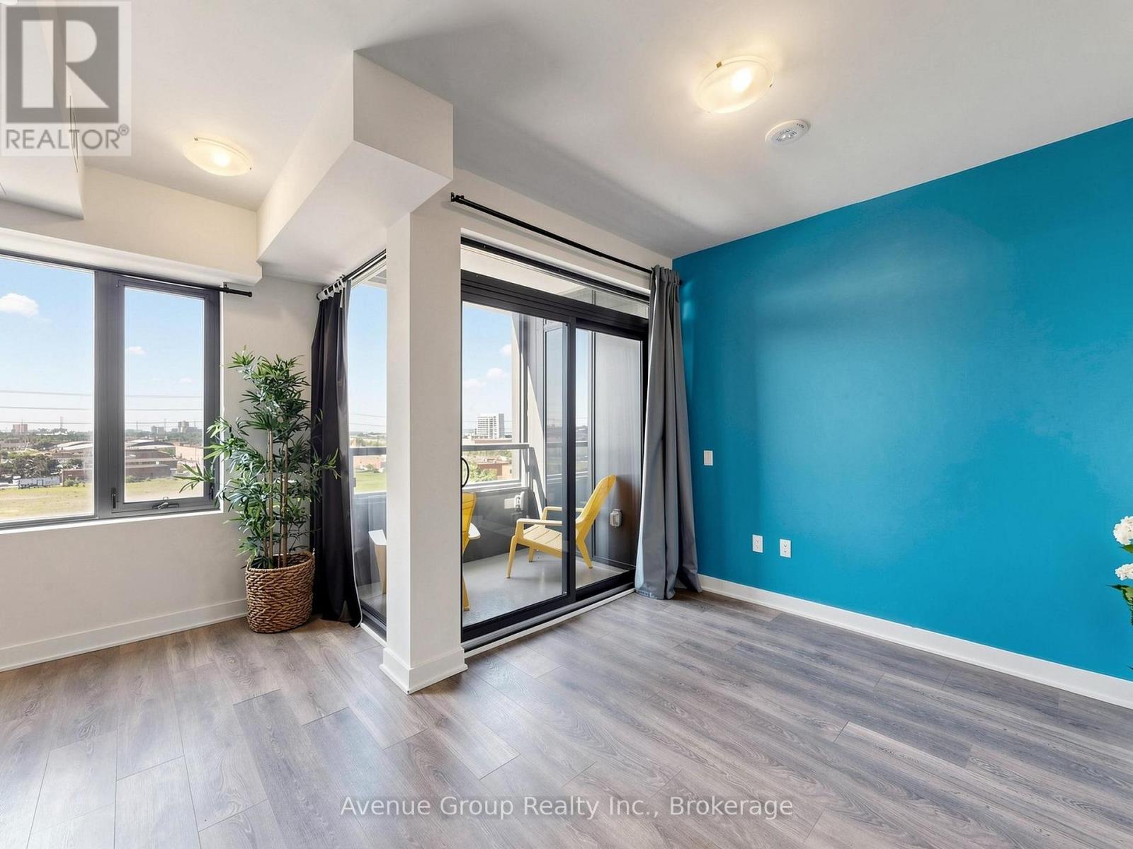 610 - 2920 HIGHWAY 7 ROAD, Vaughan (Concord)