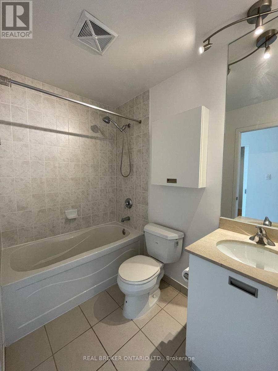 3105 - 37 Grosvenor Street, Toronto, Ontario  M4Y 3G5 - Photo 9 - C13560764