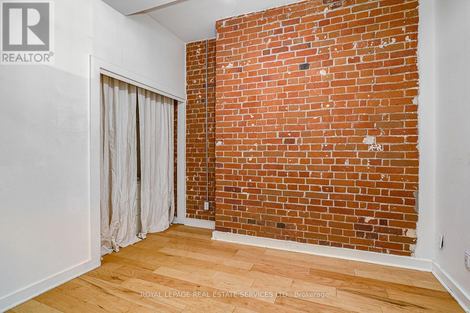 210 - 81a Front Street E, Toronto, Ontario  M5E 1B8 - Photo 10 - C13560786