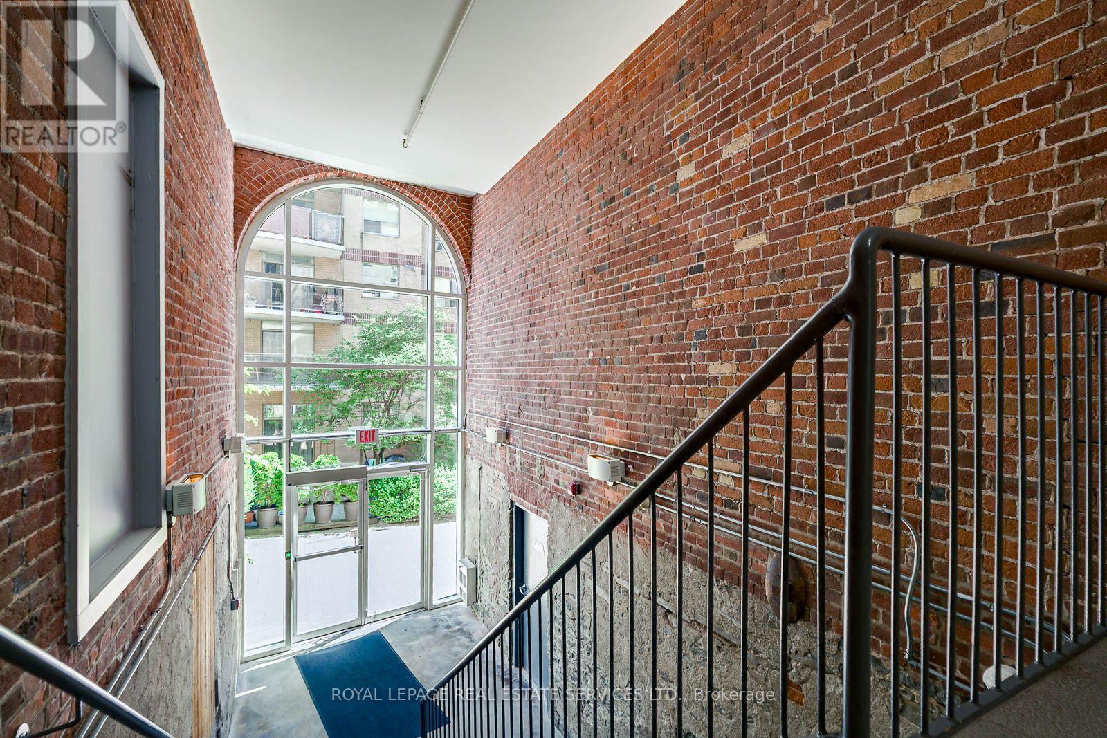 210 - 81a Front Street E, Toronto, Ontario  M5E 1B8 - Photo 16 - C13560786