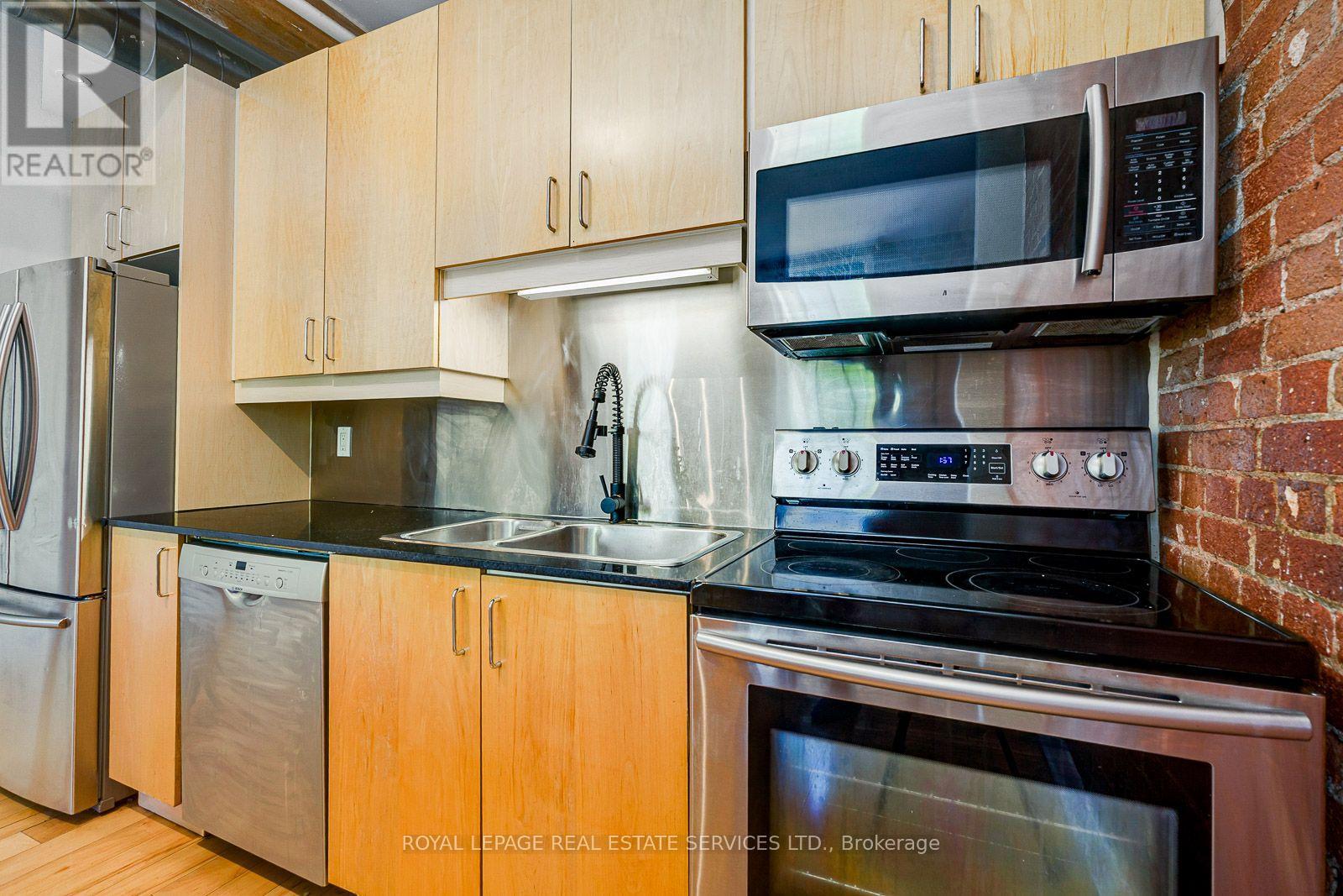 210 - 81a Front Street E, Toronto, Ontario  M5E 1B8 - Photo 6 - C13560786