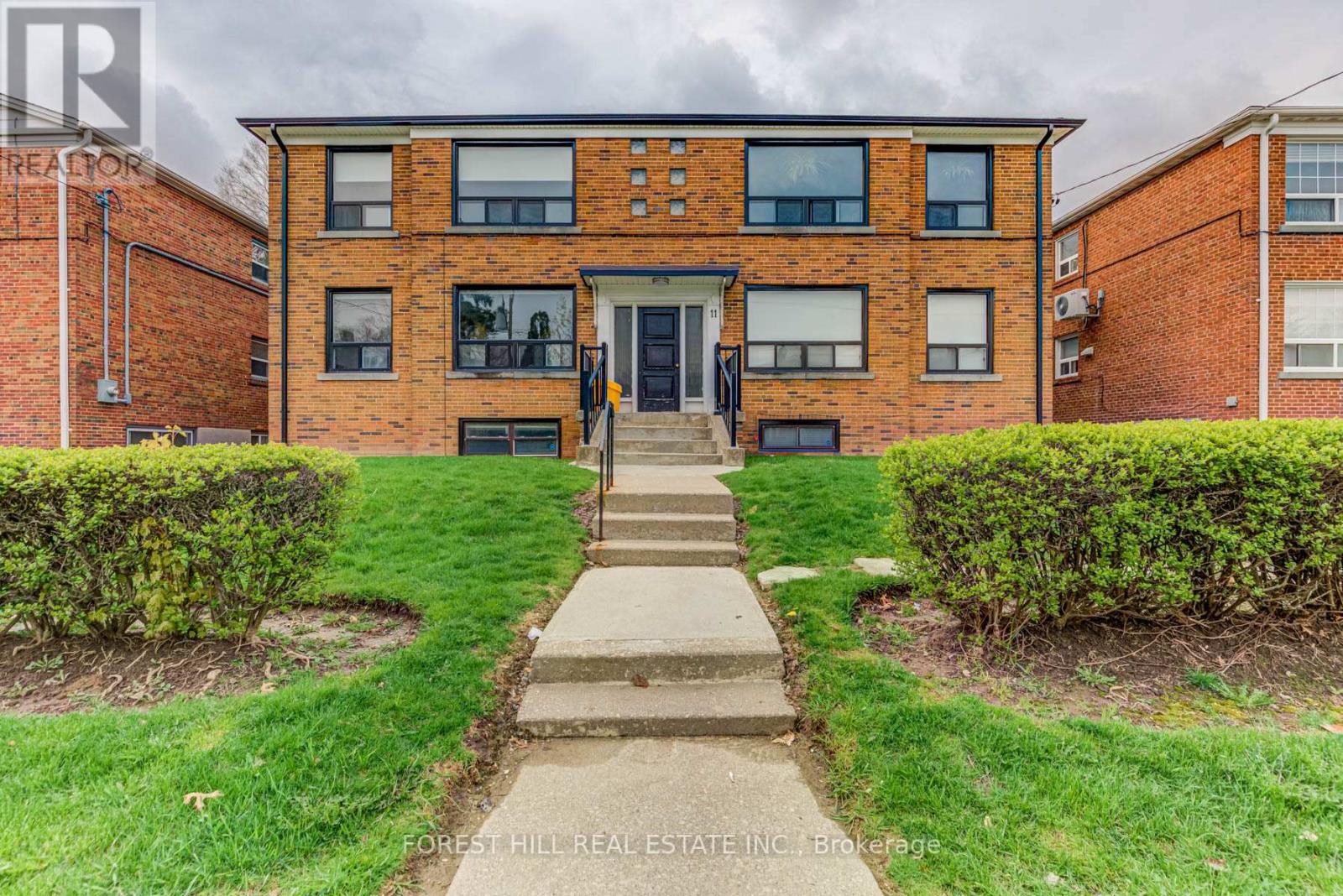 1 - 11 MARKDALE AVENUE, Toronto (Humewood-Cedarvale)