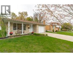 638 GLEN FORREST Boulevard, Waterloo, Ontario