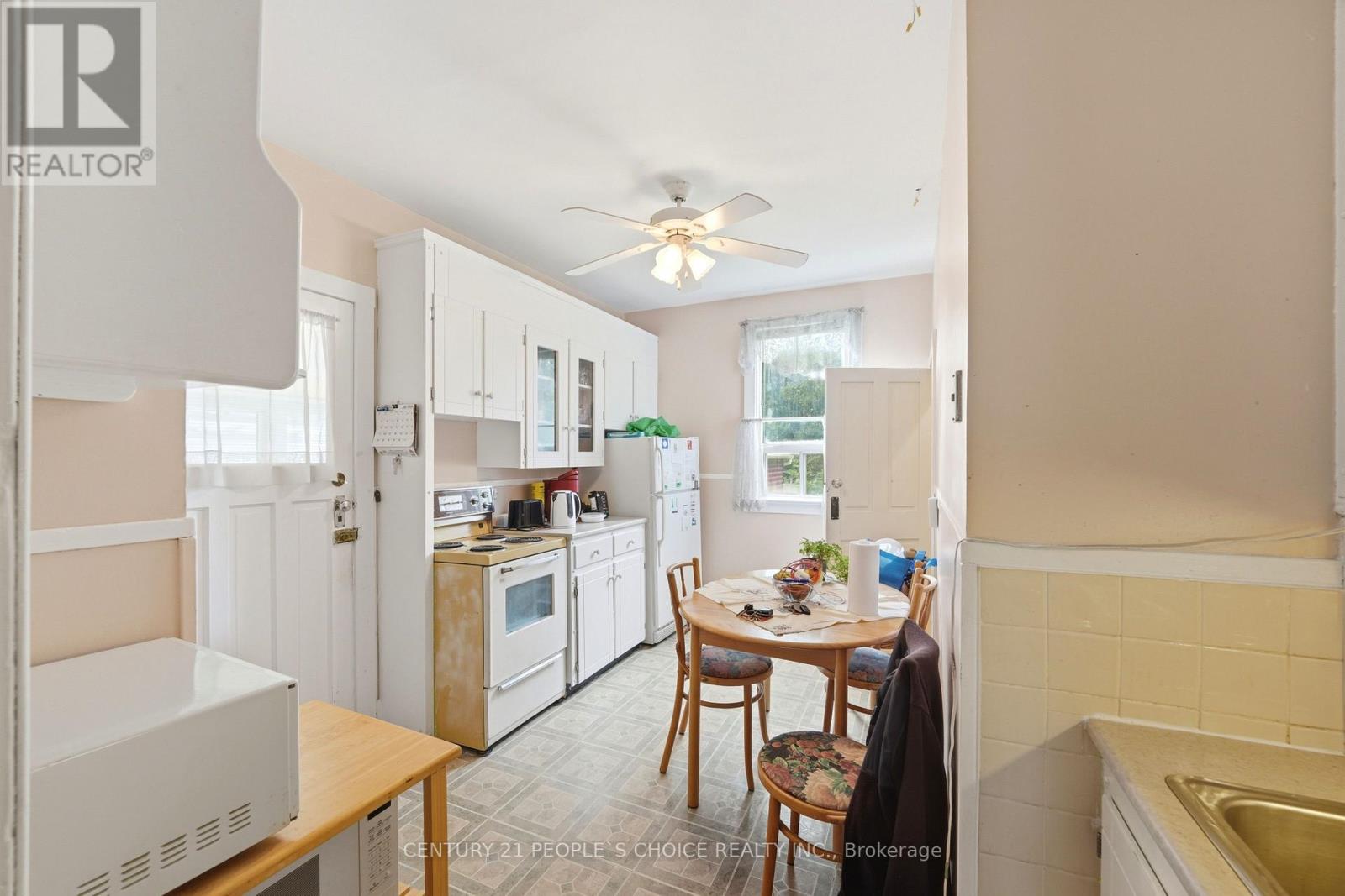 104 Grenfell Street, Oshawa, Ontario  L1J 4W2 - Photo 10 - E13560760