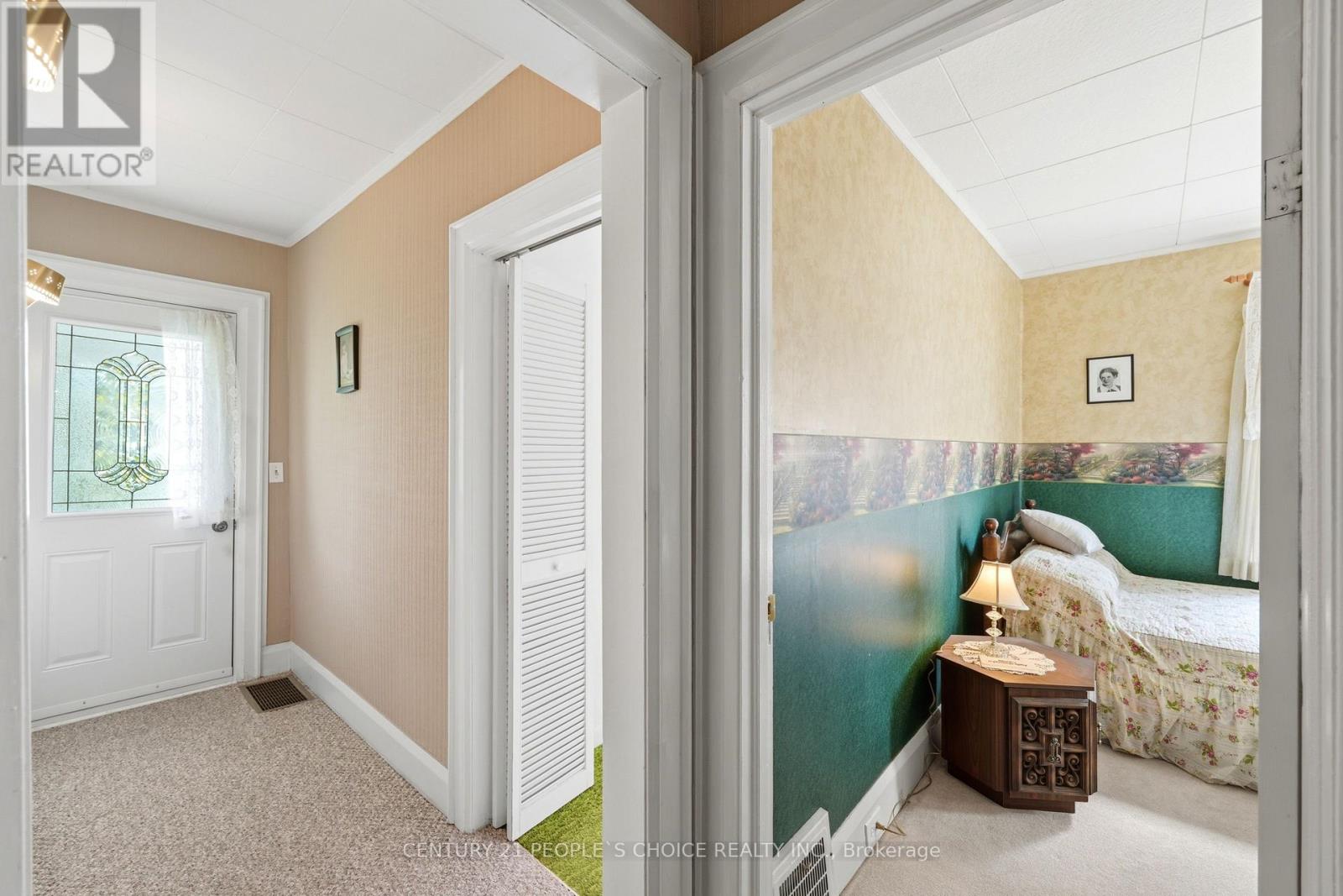 104 Grenfell Street, Oshawa, Ontario  L1J 4W2 - Photo 5 - E13560760