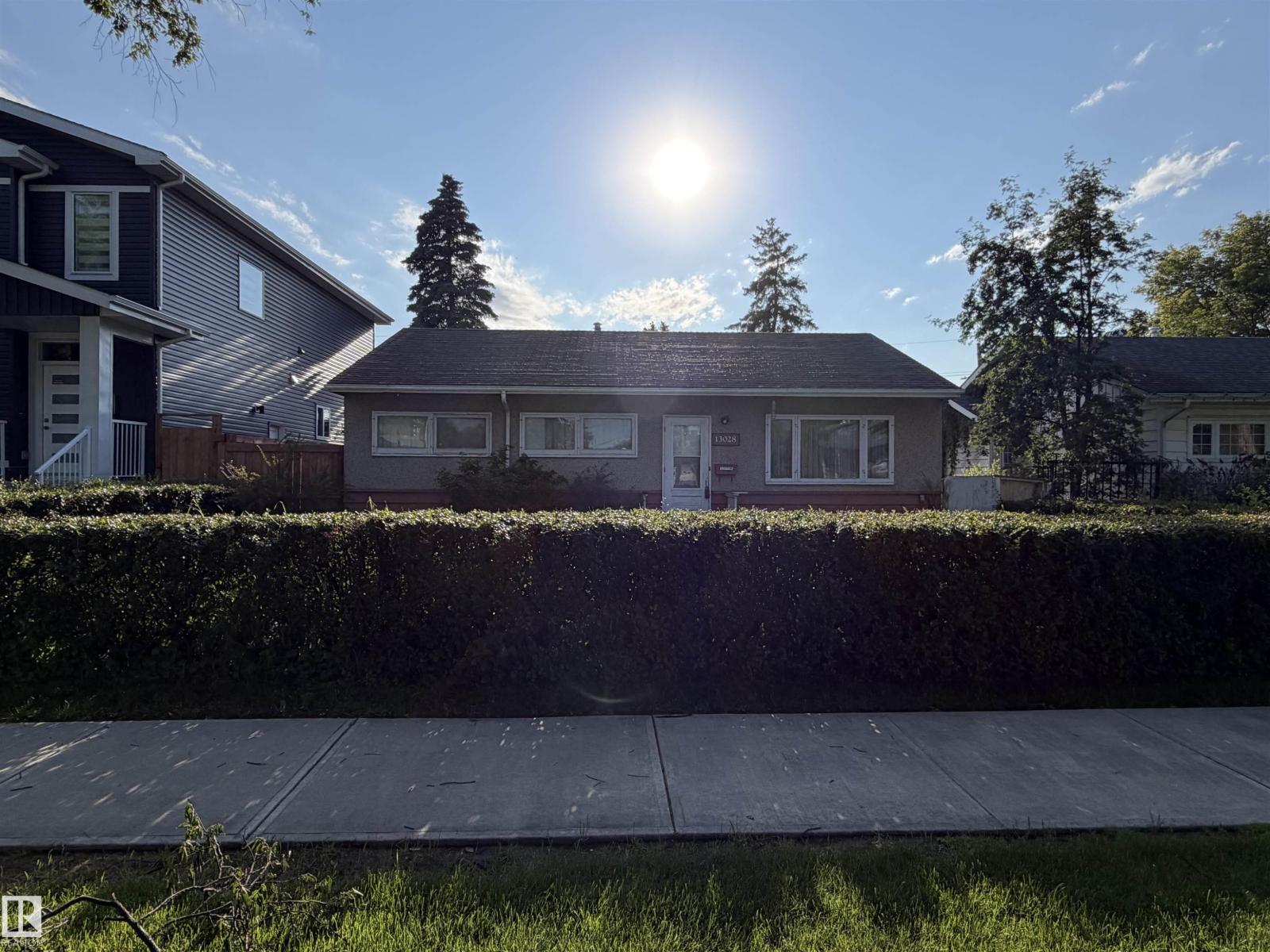 13028 120 ST NW, Edmonton