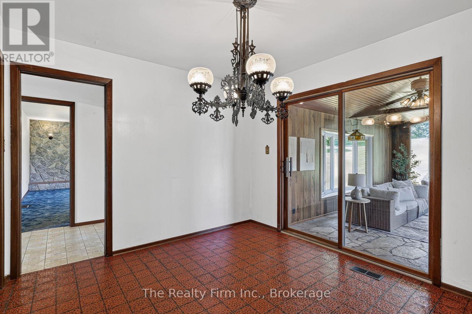 845071 Braemar Side Road, East Zorra-Tavistock, Ontario  N4S 7W1 - Photo 17 - X13560828