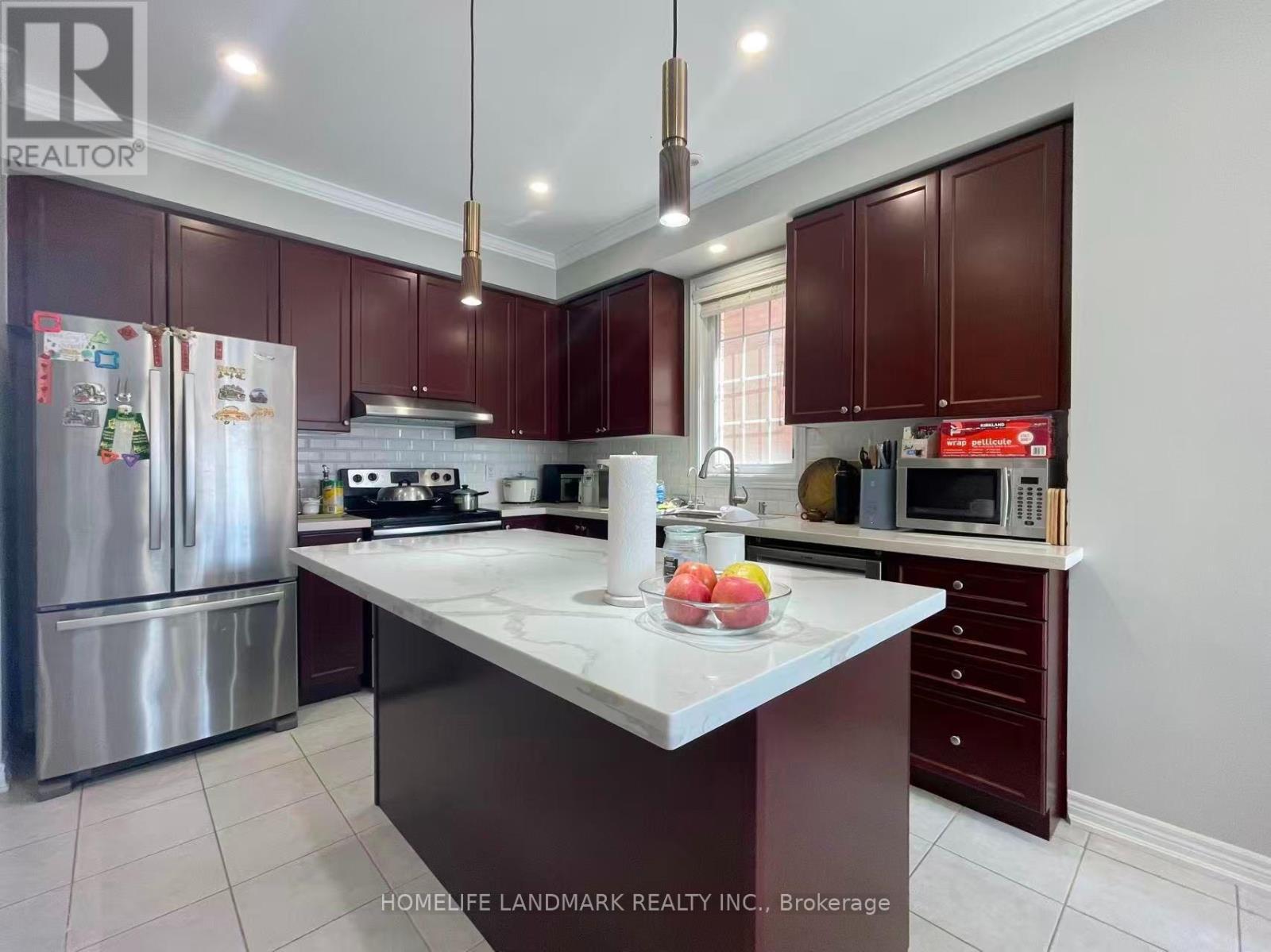 9 Garden Trail Road, Markham, Ontario  L6B 0T4 - Photo 11 - N13560762