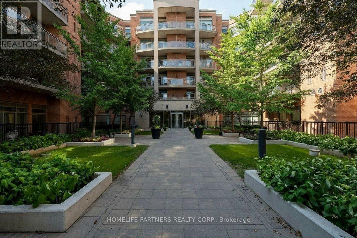 A33 - 281 WOODBRIDGE AVENUE, Vaughan (West Woodbridge)