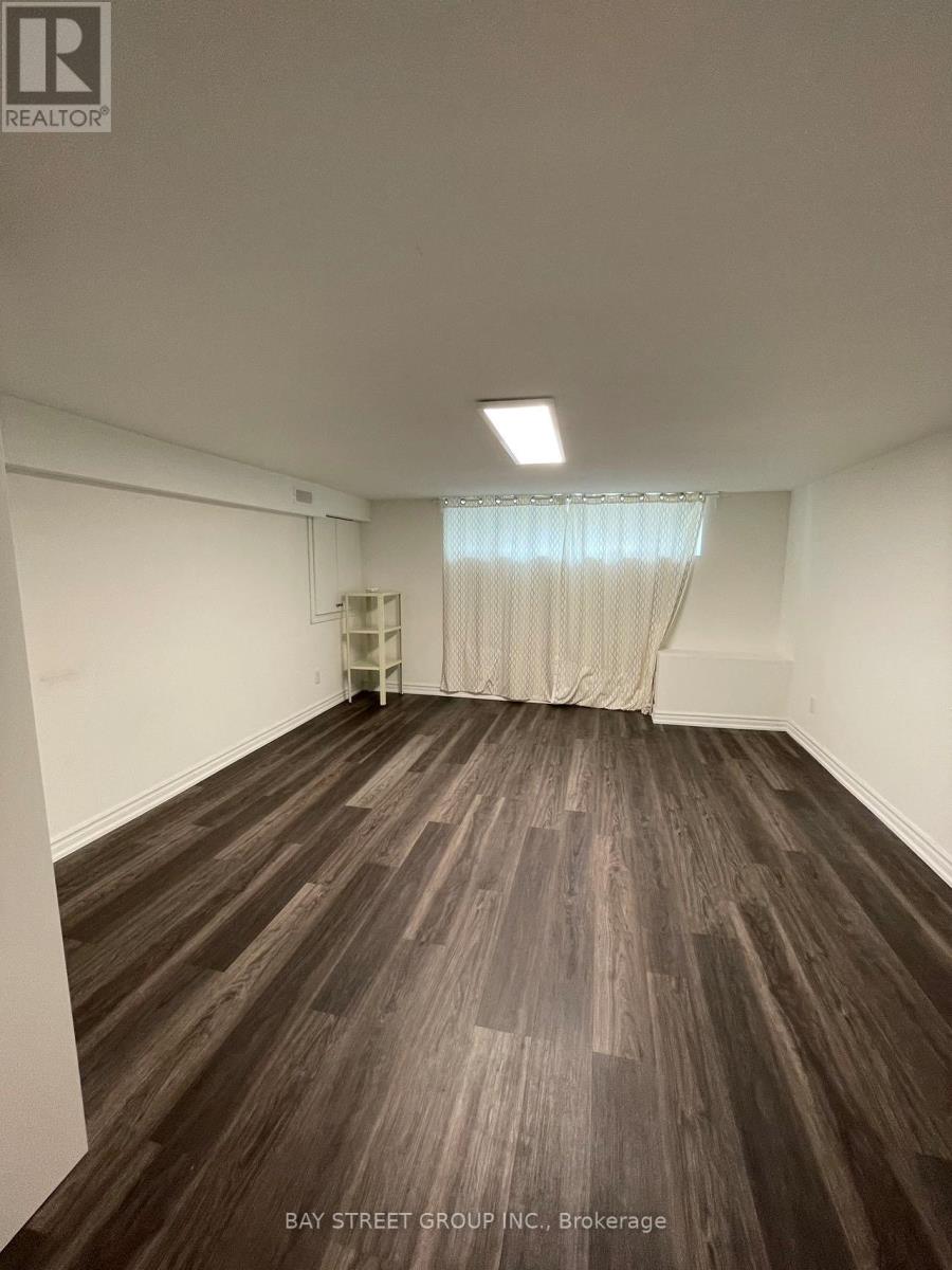 2 Norwalk Street, Toronto, Ontario M1J 2V1 - Photo 10 - E13526620