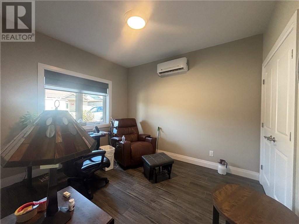 2512 Parkview Drive Unit# E16, Azilda, Ontario  P0M 1B0 - Photo 7 - 2129169