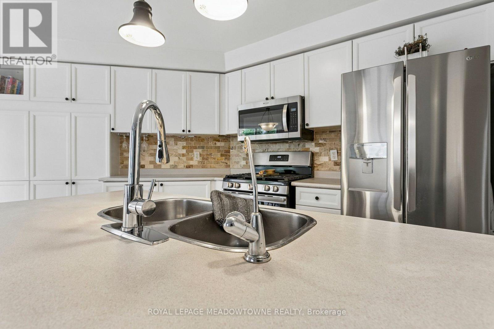 3893 Barley Trail, Mississauga, Ontario  L5M 6N2 - Photo 19 - W13560860