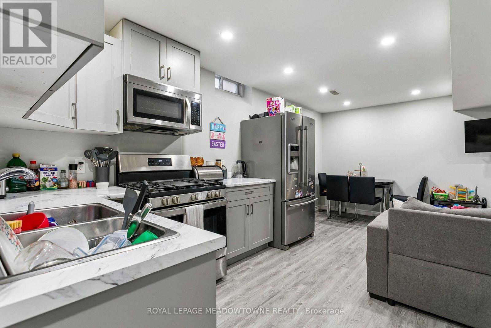 3893 Barley Trail, Mississauga, Ontario  L5M 6N2 - Photo 48 - W13560860