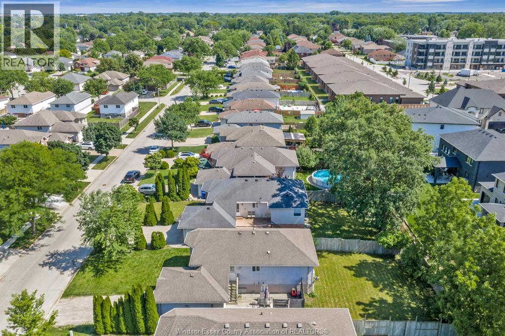 3711 Maguire, Windsor, Ontario  N9E 4V3 - Photo 3 - 26016778