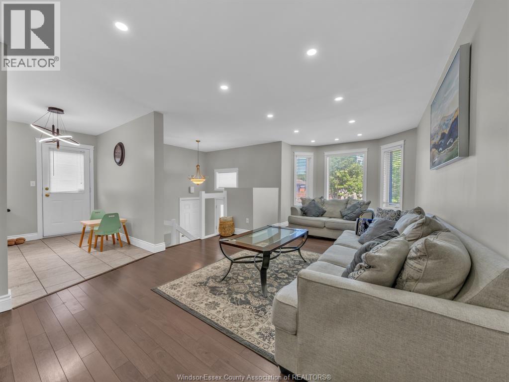 3711 Maguire, Windsor, Ontario  N9E 4V3 - Photo 28 - 26016778