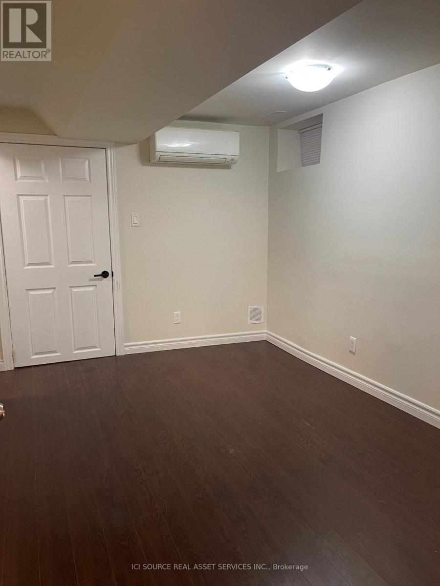 Lower - 287 Palmerston Avenue, Toronto, Ontario  M6J 2J3 - Photo 12 - C13536188