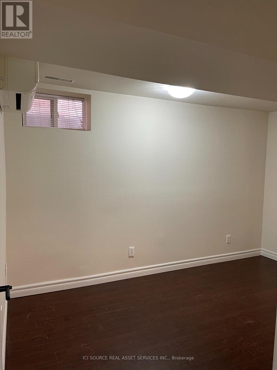 Lower - 287 Palmerston Avenue, Toronto, Ontario  M6J 2J3 - Photo 11 - C13536188
