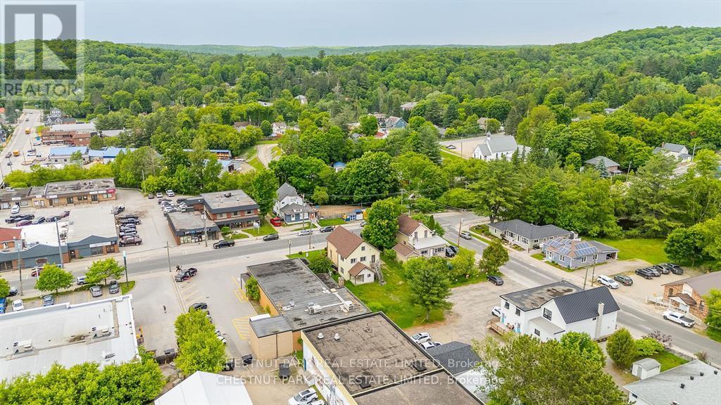 238 Highland Street, Dysart Et Al, Ontario  K0M 1S0 - Photo 31 - X12703452