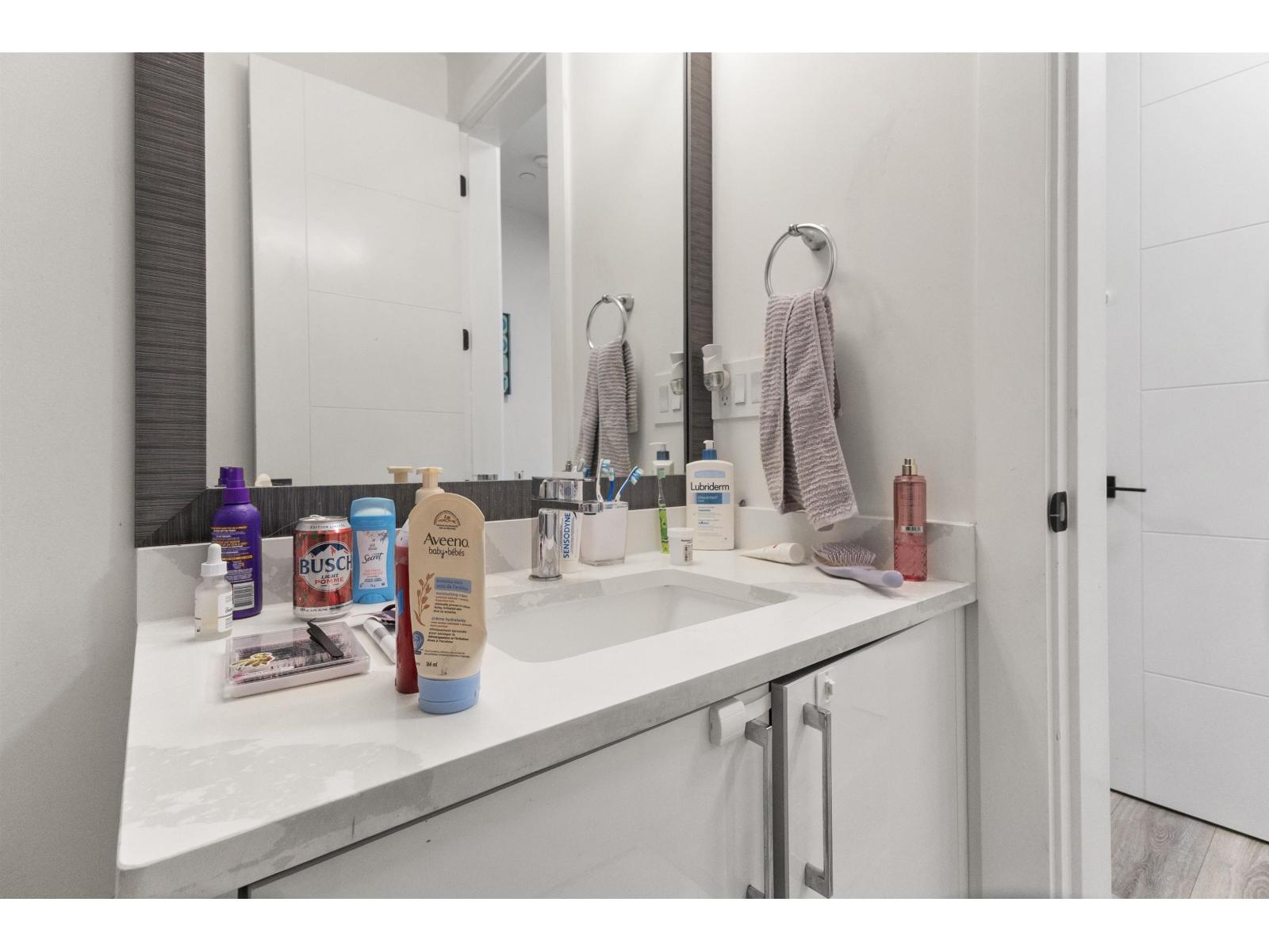 33970 Tooley Place, Mission, British Columbia  V2V 0G5 - Photo 15 - R3145764