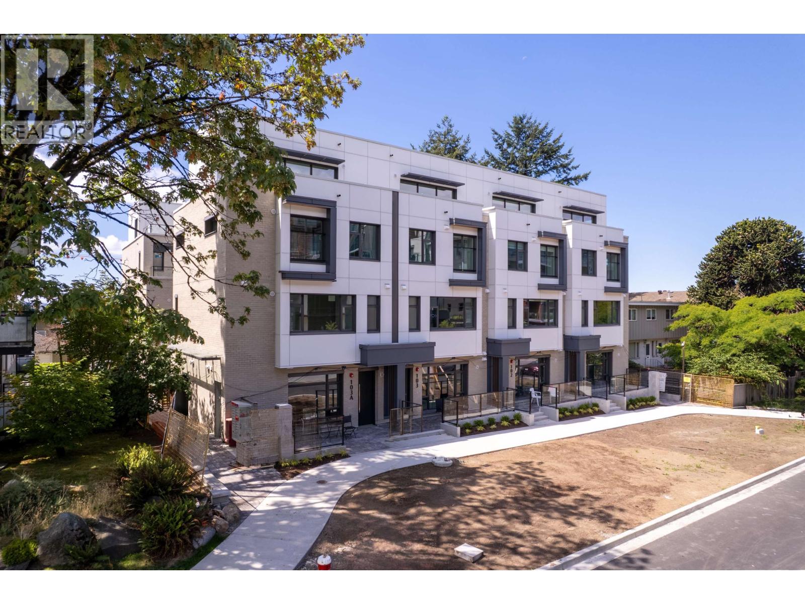 103a 103b-433 E 3rd Street, North Vancouver, British Columbia  V7L 1G3 - Photo 3 - R3145528