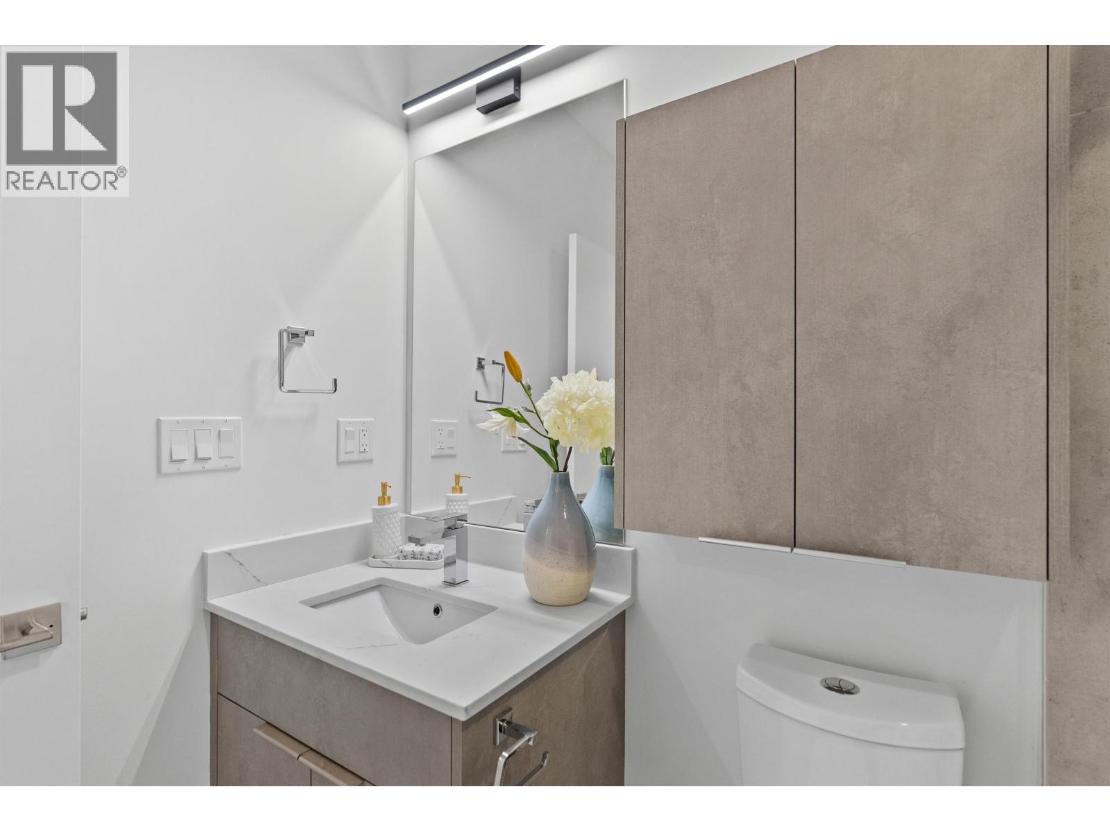 103a 103b-433 E 3rd Street, North Vancouver, British Columbia  V7L 1G3 - Photo 19 - R3145528