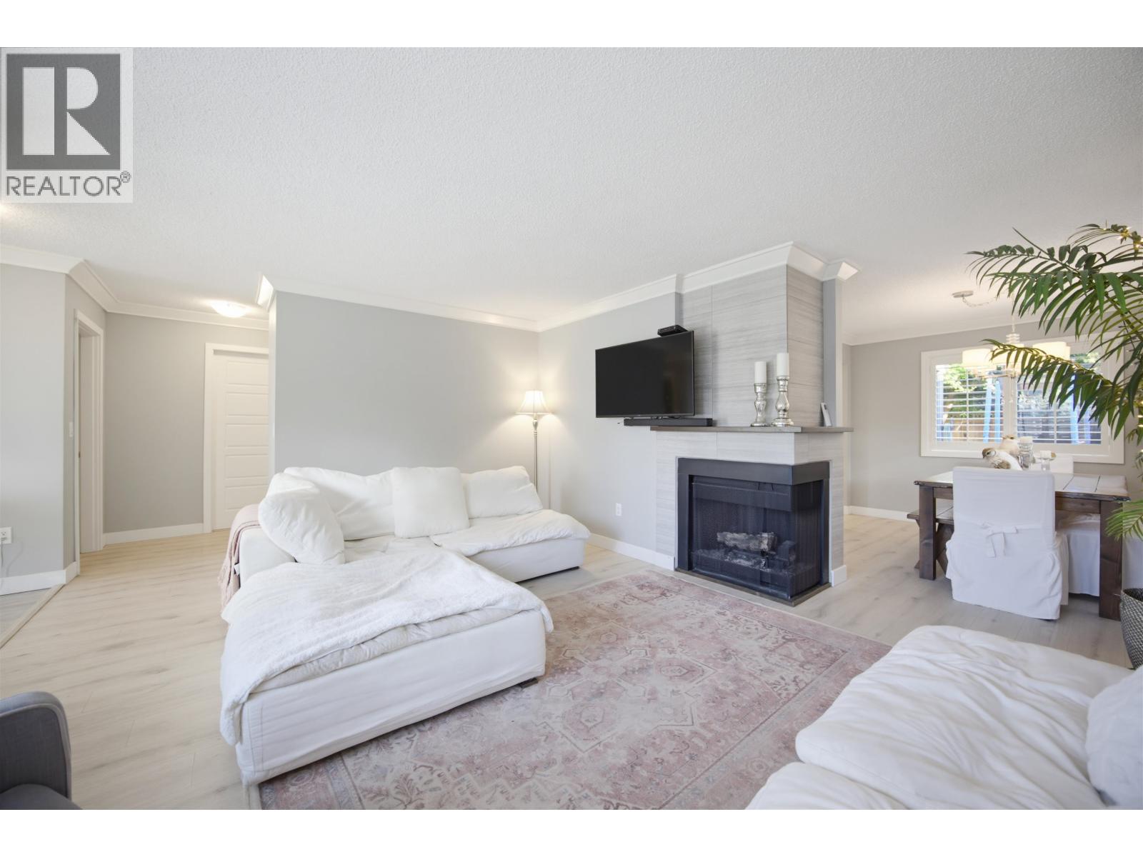 19026 117b Avenue, Pitt Meadows, British Columbia  V3Y 1Y1 - Photo 15 - R3143217