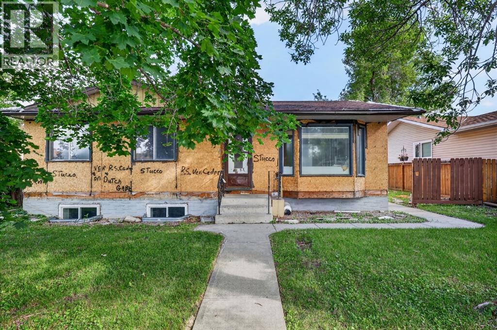256 Pinemill Road NE, Calgary, Alberta  T1Y 2E2 - Photo 2 - A2328621