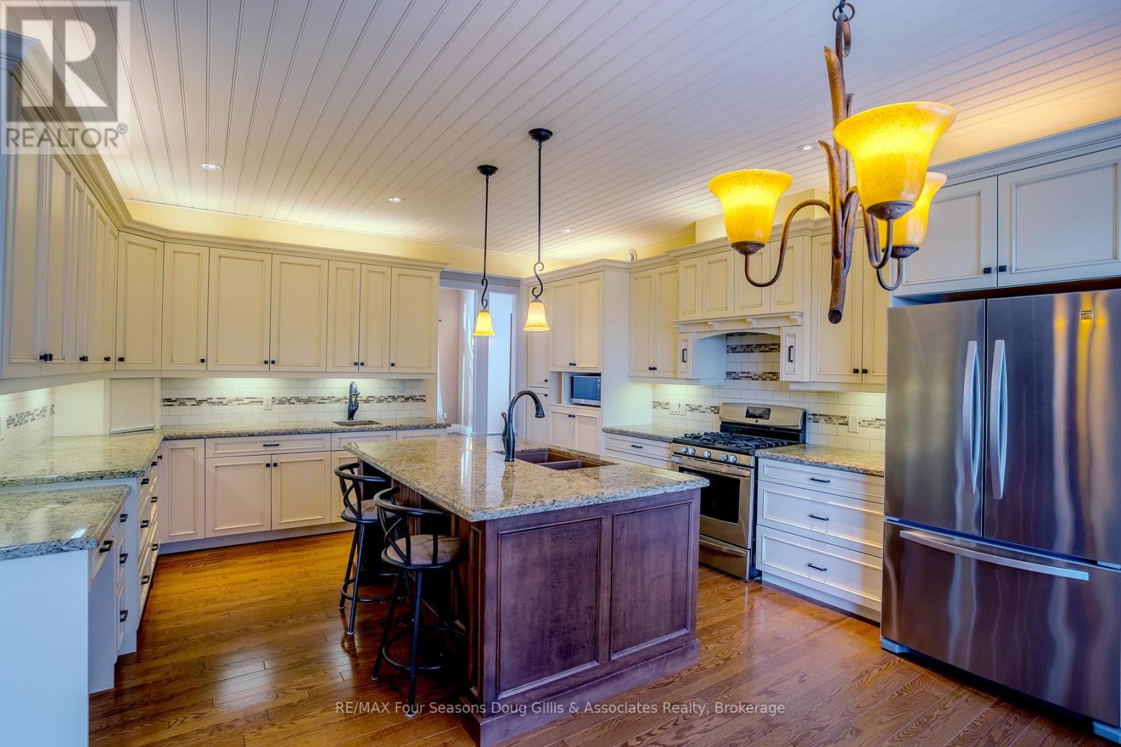 135 Algonquin Drive, Meaford, Ontario  N4L 0A7 - Photo 3 - X13561086