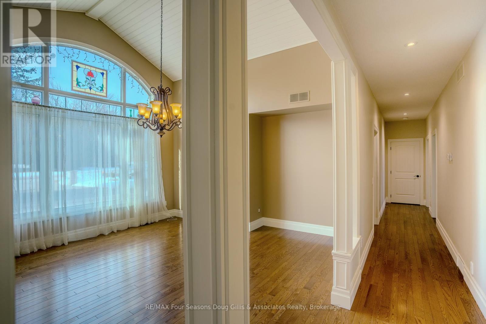 135 Algonquin Drive, Meaford, Ontario  N4L 0A7 - Photo 8 - X13561086